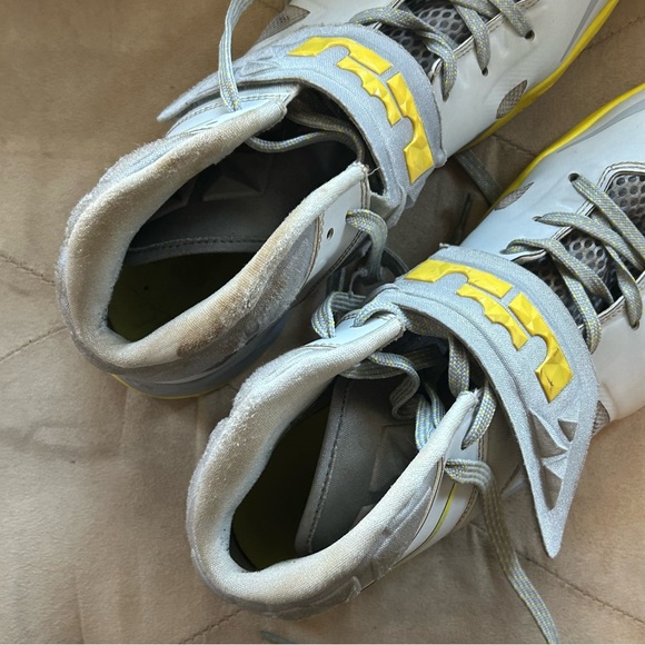 Nike LeBron Zoom Soldier Men’s 11.5 Yellow Sneakers - Picture 7 of 7